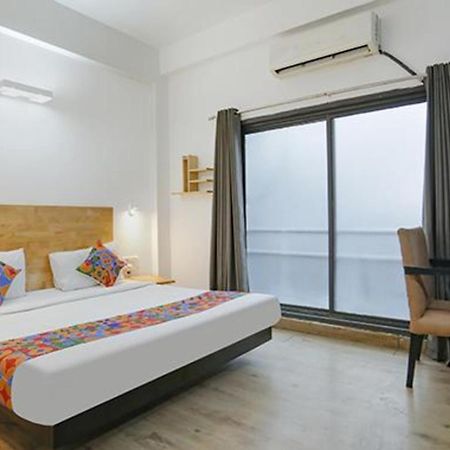 Fabhotel F9 Sector 51 Noida Eksteriør billede