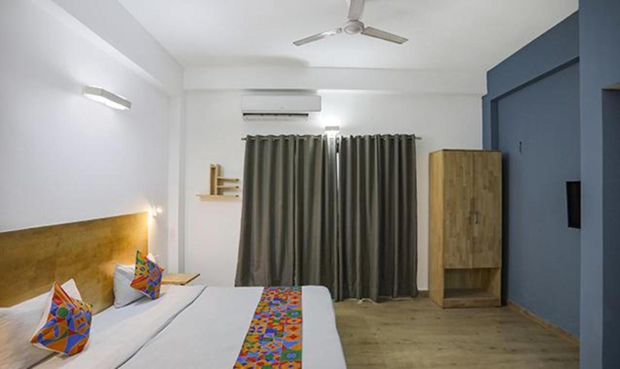 Fabhotel F9 Sector 51 Noida Eksteriør billede